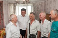 Легендарному запорожскому мартеновцу исполнилось 80